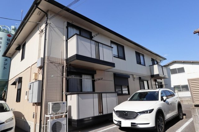 エスコルタ新町 C