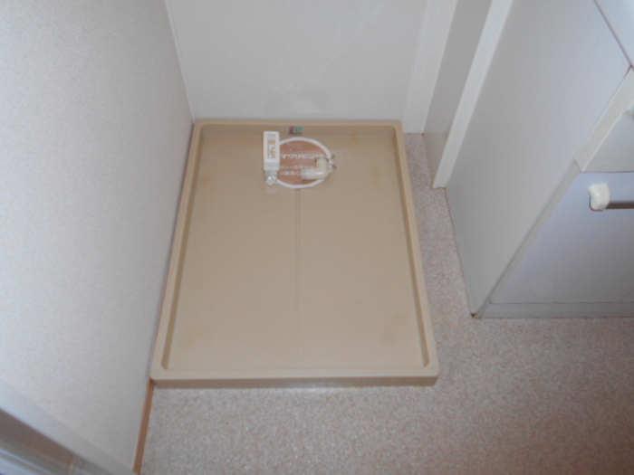 マサーレ・オガワ B棟の設備|室内洗濯機置場