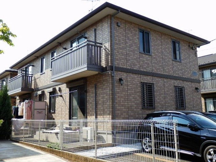 マサーレ・オガワ B棟のエントランス