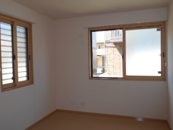 マサーレ・オガワ B棟の寝室|洋室