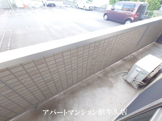 ラクーン・ヒルのバルコニー|バルコニー