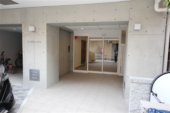 【エントランス】 | La CASA 上本町