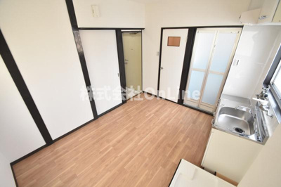【洋室】 | 坂下マンション