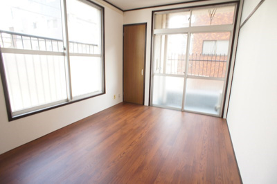 【居間・リビング】 | コーポウエダ