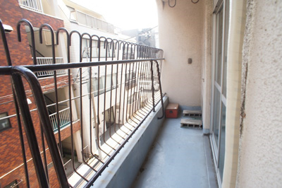 【バルコニー】 | コーポウエダ