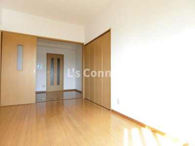 【内装】 | ブライトンコート仙台 | 居室と寝室を分けて生活できる２Ｋ。