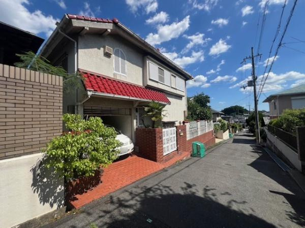 【前面道路含む現地写真】