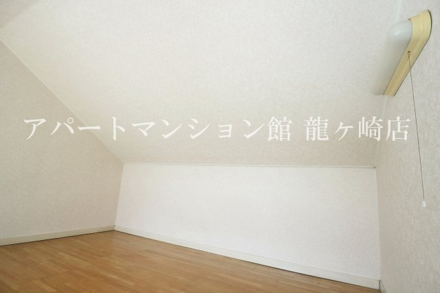 ウッディパレスフジＤ棟のその他|ロフト