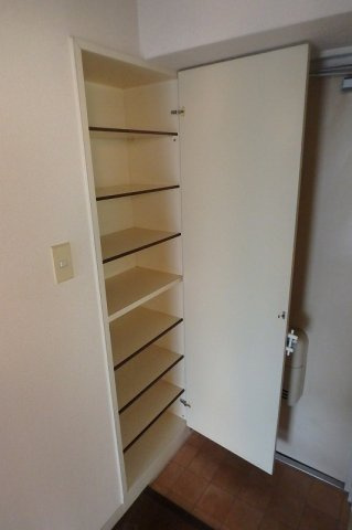 アシューレ加古川の玄関|別のお部屋のお写真です