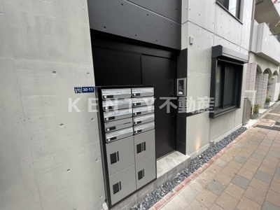 【エントランス】 | ヴィスタ蒲田 | 清潔なエントランスです