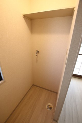 【設備】 | ディアコート小金台 | 室内洗濯機置き場