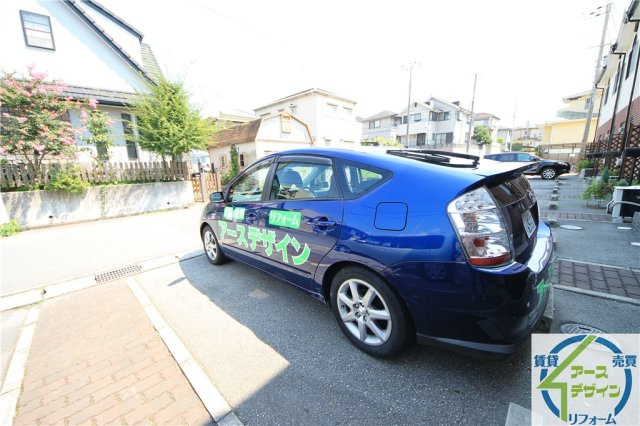 アムール竹内の駐車場