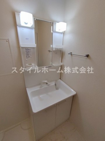 【独立洗面台】 | ラパン・ド・レトア | イメージ写真です。