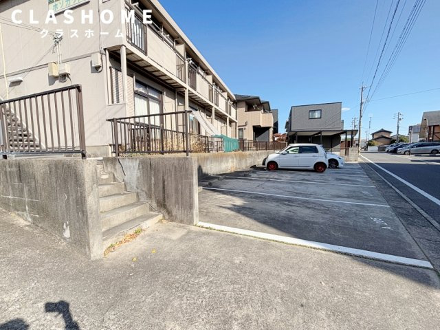シテイハイム　ホソカワA　　刈谷市の賃貸ならクラスホーム刈谷店の駐車場
