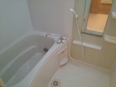 【浴室】 | アメニティ・アミノウチＡ