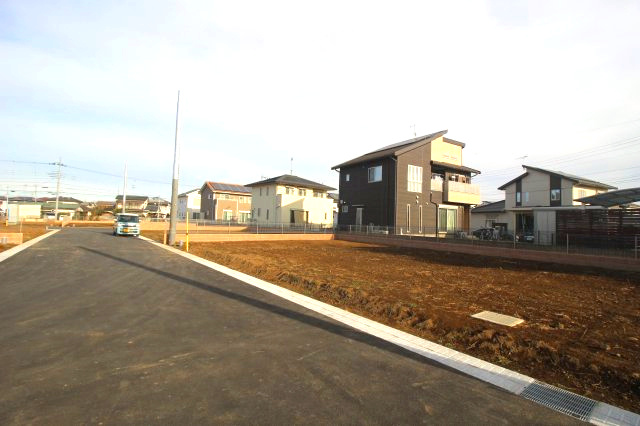 《分譲地》小山市横倉分譲地　全18区画の外観|分譲地東側の区画（2024年12月撮影）