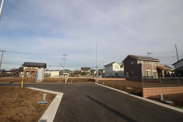 《分譲地》小山市横倉分譲地　全18区画の外観|分譲地内東側より（2024年12月撮影）