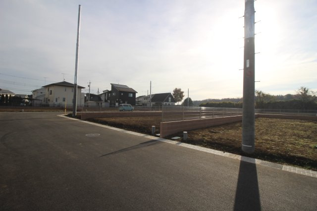 《分譲地》小山市横倉分譲地　全18区画の外観|分譲地内北側より（2024年12月撮影）