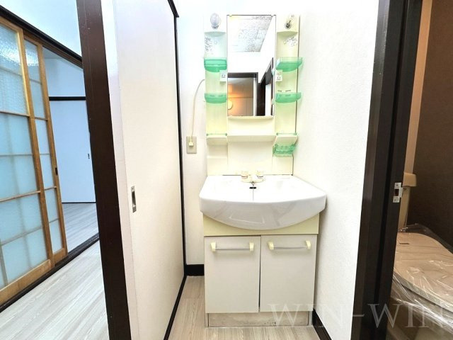 ARPOADOR Ⅰの独立洗面台|イメージ（同施工会社同一モデルの写真です）