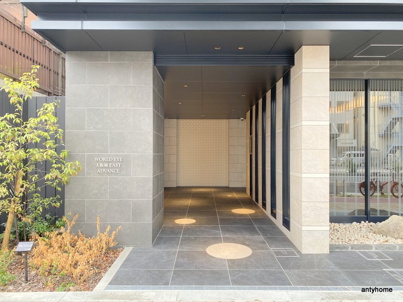 ワールドアイ大阪城EASTアドバンス 仲介手数料無料のエントランス