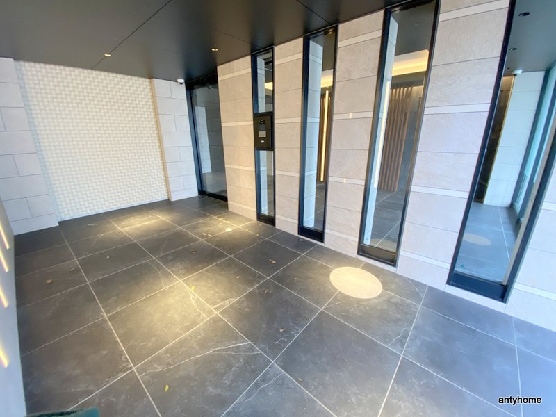 ワールドアイ大阪城EASTアドバンス 仲介手数料無料のロビー