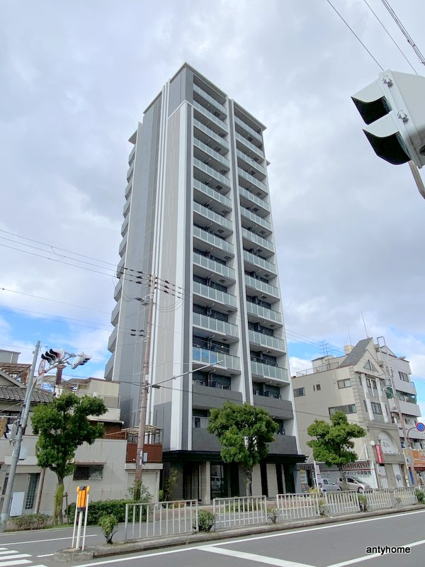 ワールドアイ大阪城EASTアドバンス 仲介手数料無料の外観