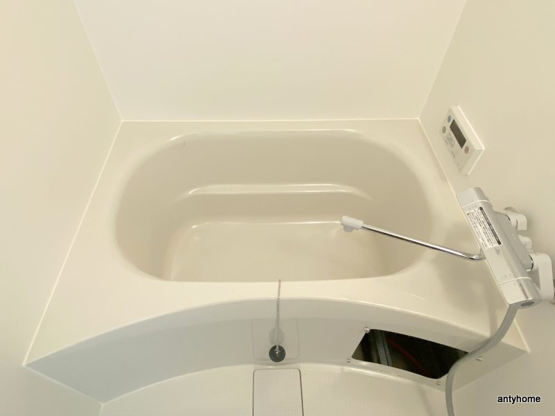 ワールドアイ大阪城EASTアドバンス 仲介手数料無料の浴室