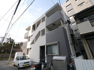 【エントランス】 | 仲介手数料半額！HPに初期費用掲載「プライスホーム」で検索！GOLDWINGヤフードーム前