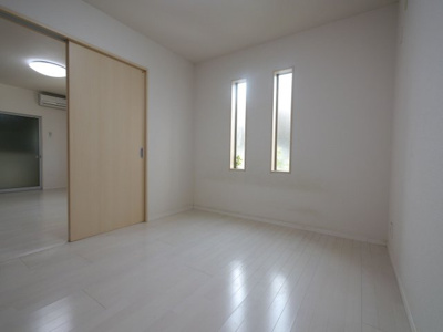 【寝室】 | 仲介手数料半額！HPに初期費用掲載「プライスホーム」で検索！GOLDWINGヤフードーム前