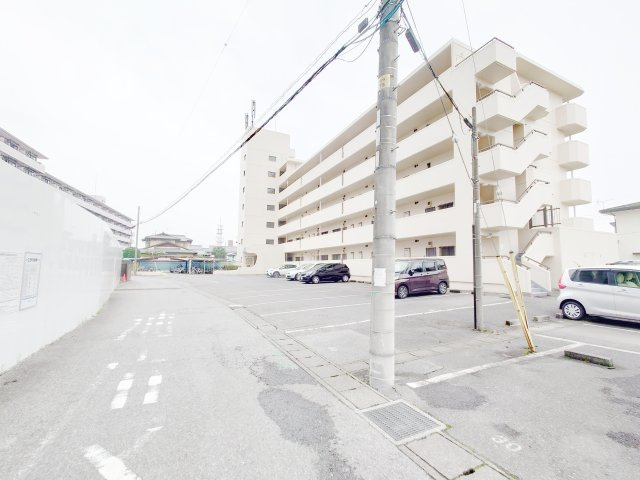 【駐車場】 | 泉が丘ハイツ