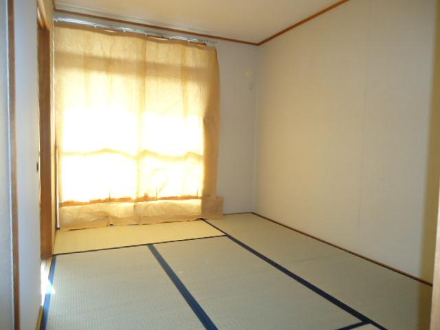 メゾンエクセルの和室|室内