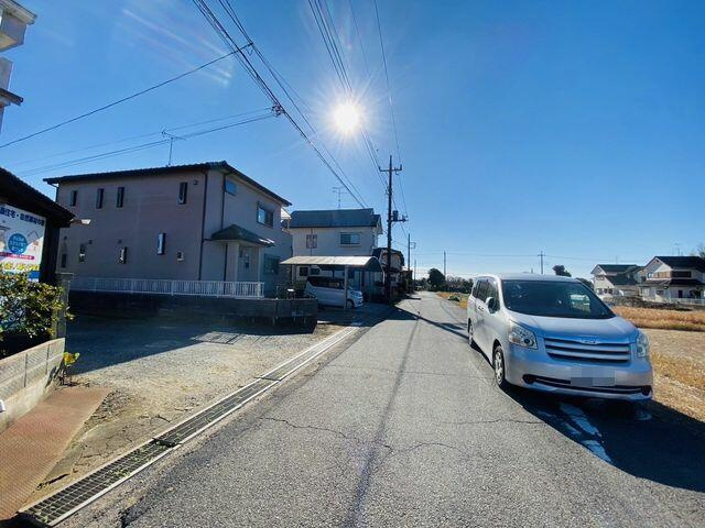 富里市御料の売地の外観|前面道路含む現地写真