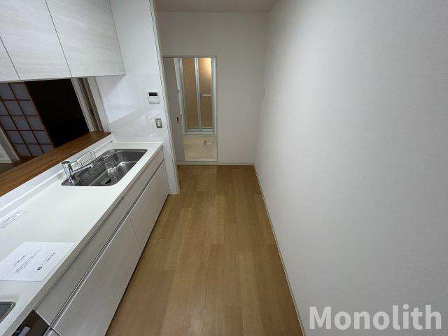 和泉市鶴山台３丁目の賃貸マンションの内装