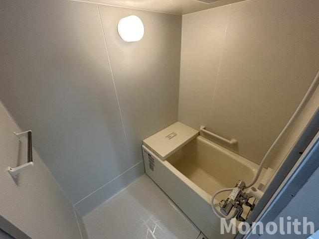 和泉市鶴山台３丁目の賃貸マンションの浴室