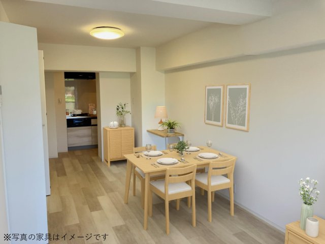 福井グランドハイツ　の居間・リビング|家具はイメージとなります。