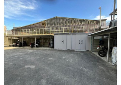 【駐車場】 | 日商岩井泉尾マンション