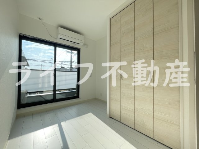 D porta Alegriaの洋室|洋室です