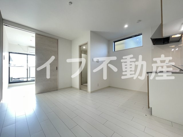 D porta Alegriaの居間・リビング|こちらの居間で趣味の時間をお楽しみください