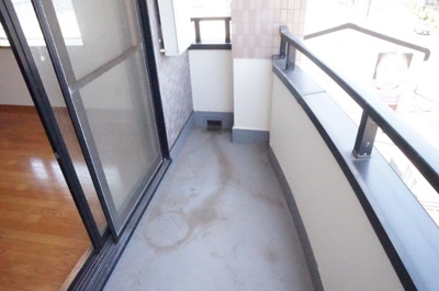 【バルコニー】 | スプリングス弐千