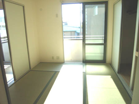 ヴィリジアン・ガーデンD・F・Gの和室|柔らかい畳が心地よい和室