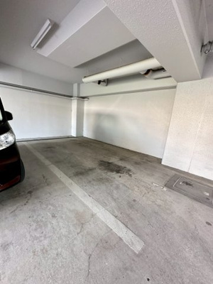 【駐車場】 | ロイヤル南茨木