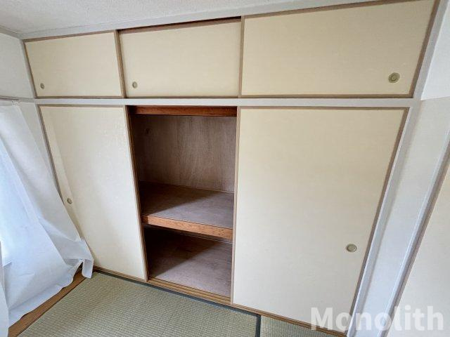 鶴山台36号棟の収納