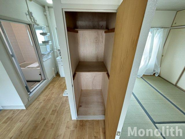 鶴山台36号棟の収納