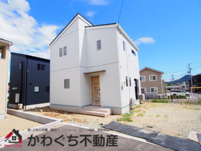 【外観】 | すこし小さな家　No.12　南沢又字西原前 | ★内覧予約で新米2kg★