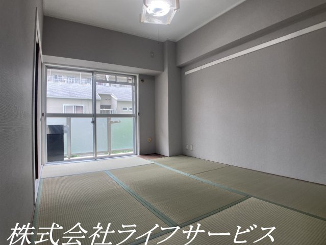 【和室】 | 新大阪ファイナンスA・B棟 | 和室約6帖/押入有