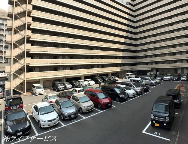 【駐車場】 | 新大阪ファイナンスA・B棟 | 駐車場