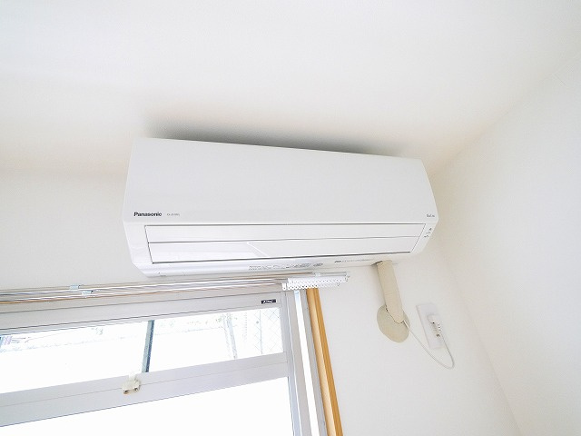 シティパレス21西大寺P-1の設備|エアコンです