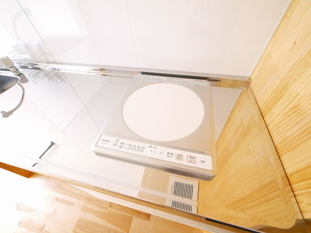 シティパレス21西大寺P-1の設備|ＩHコンロ