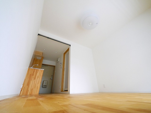 シティパレス21西大寺P-1の居間・リビング|ゆったり過ごせるリビングです