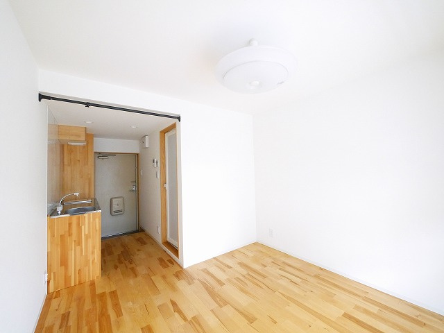 シティパレス21西大寺P-1の洋室|きれいな洋室です